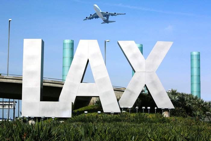 illustration LAX