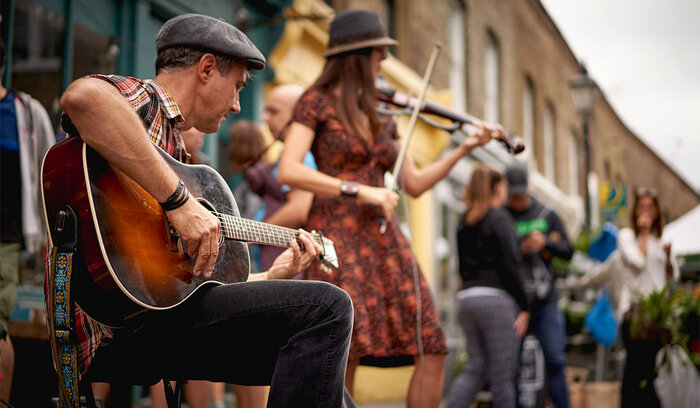 illustration Busker